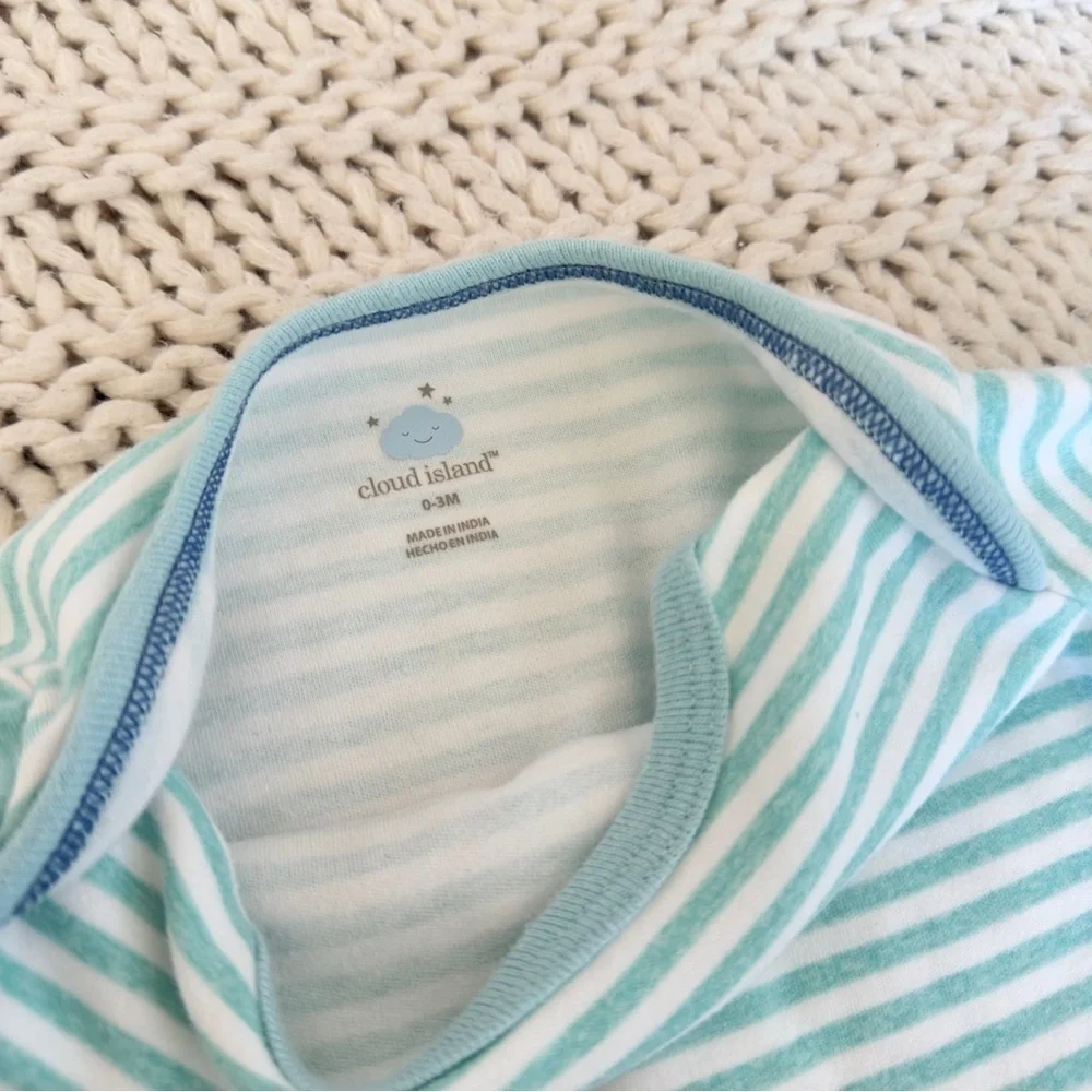 Cloud Island Unisex Baby Stripped 100% Cotton Onesie Size 0-3 Months